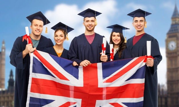 میزان تمکن مالی برای ویزای تحصیلی انگلیس